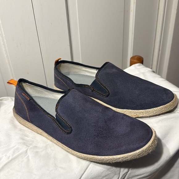 Hush Puppies Men's Navy Suede Slip-On Loafers WIDE with Jute trim - Picture 1 of 6